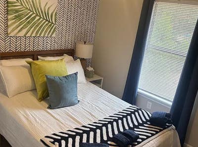Luxury Furnished Room with Private Bath Main Photo