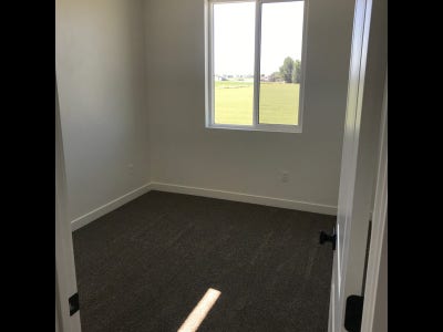Private room (M or F) Main Photo