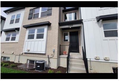2 Female Private Rooms available for rent in Lehi Main Photo