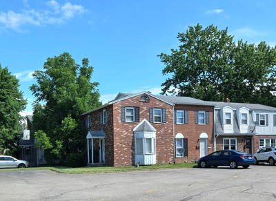 3 Br 1.5 Bath Townhouse in the Heart of Boardman! Main Photo