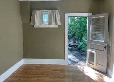 Private Room and Bathroom  For Rent in 3BR home Main Photo