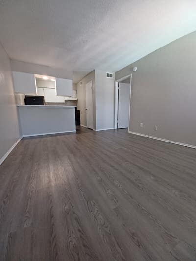 Dallas apartment Main Photo