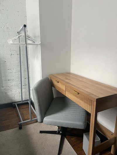 Bright Furnished Room in the Upper East Side Main Photo