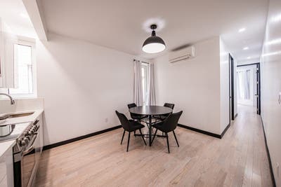 Room in Ditmas Park on a flexible lease Main Photo