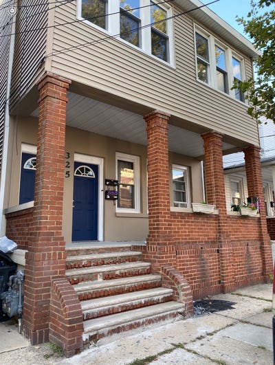 1 Bedroom Basement Apartment Main Photo