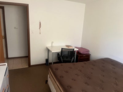 Room for rent in Bridgeview  Main Photo