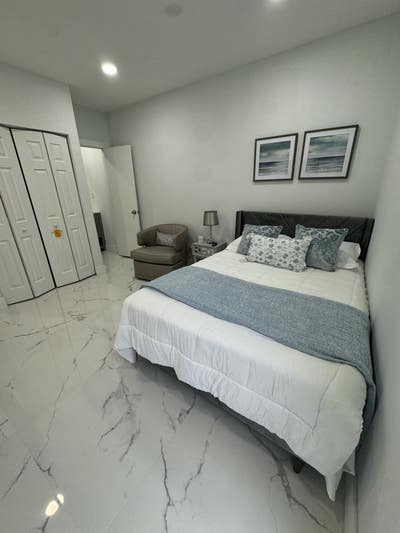     Furnished Efficiency with Private Entrance Main Photo