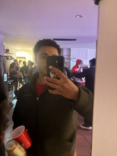 Room wanted in Los Angeles Main Photo