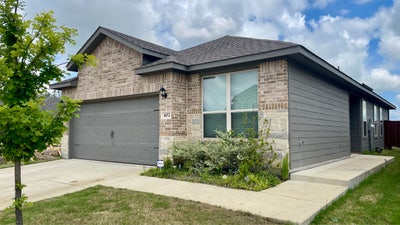 Room for Rent in Aubrey  Main Photo