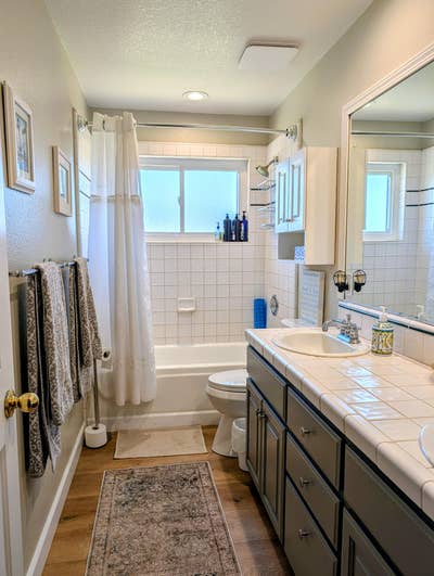 Carlsbad room: Near Freeways, Beach and Village  Main Photo