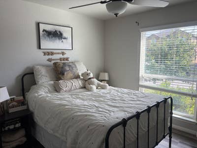 Furnished Room + Private Bath in Avery Park Main Photo