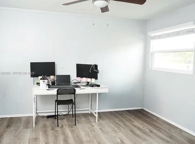 Need Roommate Main Photo