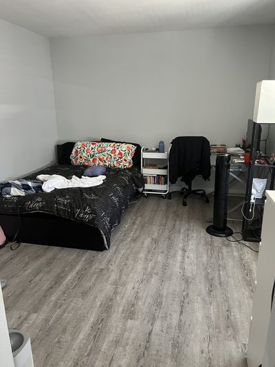 1 Room Available For Rent Main Photo