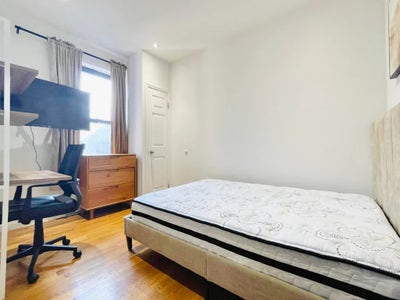 Charming Prospect Place Residence near Manhattan Main Photo