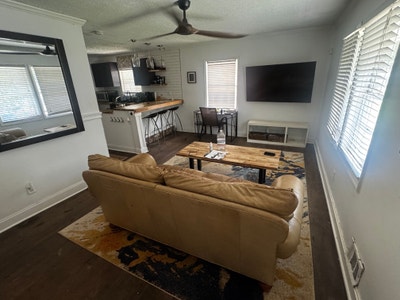 Magnificient pad in Atlanta Main Photo