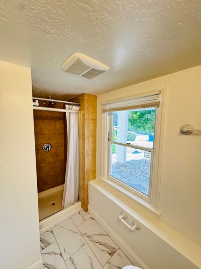Charming studio in the heart of the Junior College Main Photo