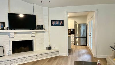 Room for Rent at The Colony Main Photo