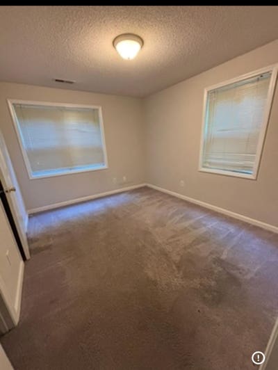 Condo Room in a 4 bed 4 bath condo RaleighNC Main Photo