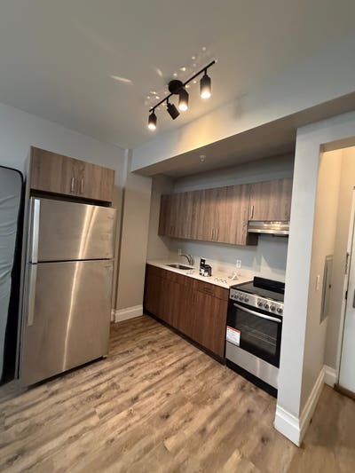 Beautiful Studio Apartment Now Available In East O Main Photo