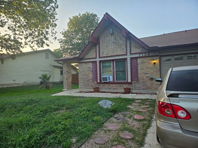 2 rooms for rent, couples or friends preferred Main Photo