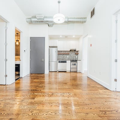 Beautiful 3br 1ba w/ Large Rooms and Natural Light Main Photo
