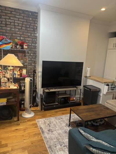 Need 2 New Roommates in Hell's Kitchen Apartment Main Photo