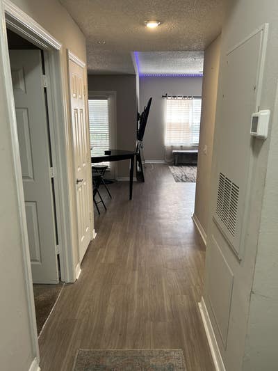 Great Room Available – Looking for a Respectful Ro Main Photo