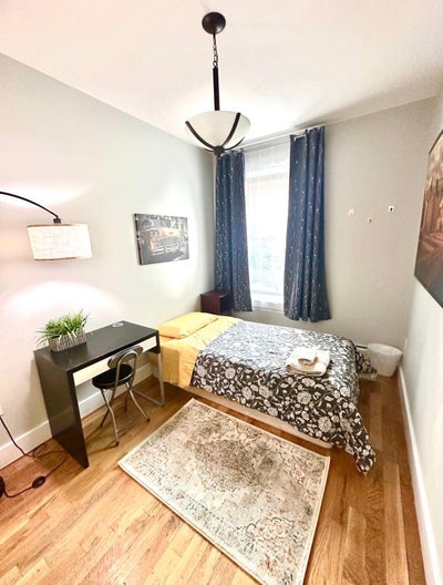 Room for rent next to Sunset Park Main Photo