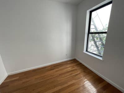 #1159 Charming 1 bedroom near CCNY! Main Photo