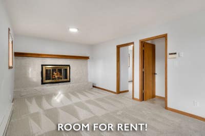 Bedroom for rent in Mid_Town Fort Collins Main Photo