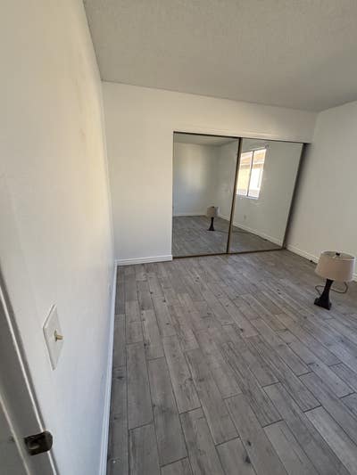 Room for rent  Main Photo