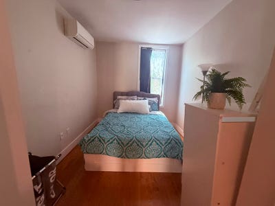 Furnished 1-Bedroom in a 2-Bedroom Apartment Main Photo