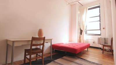 $1500/mo, $500/weekly, Bushwick, E Williamsburg Main Photo