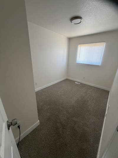 Rooms for rent  Main Photo