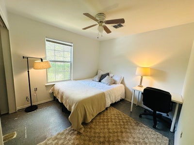 Private Furnished Bedroom-Shared Bath/Bills Includ Main Photo