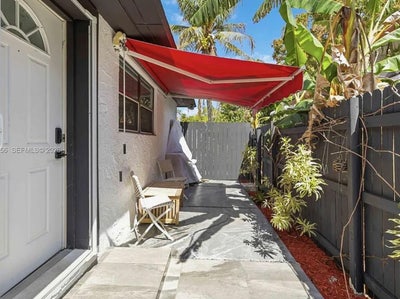 Efficiency for Rent  Main Photo