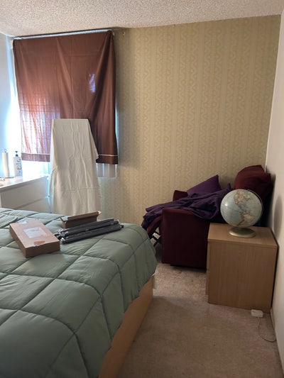 Room in quiet place Main Photo