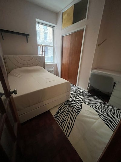 👀 Super Spacious Fully furnished room in Kips Bay Main Photo