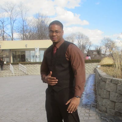 Room wanted in Bronx, NY Main Photo