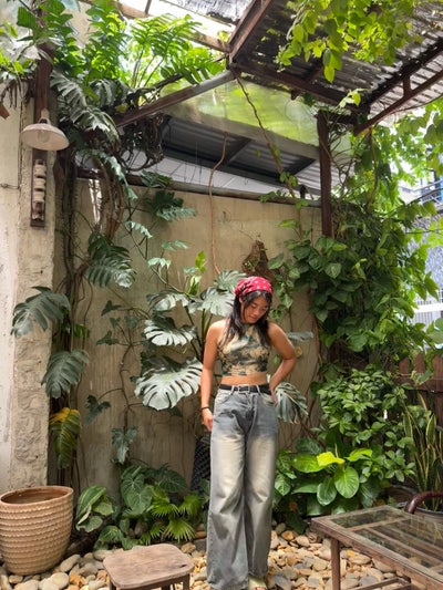 F looking for a room in New York, 1 Year Main Photo