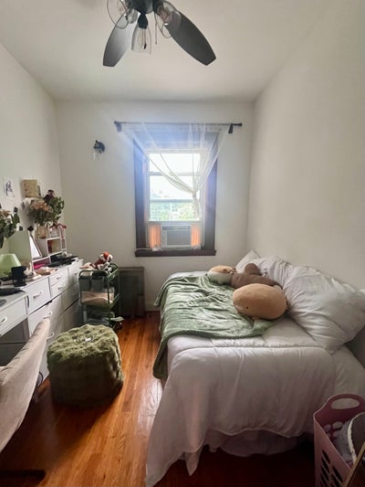 Private Furnished Room in Queens Main Photo