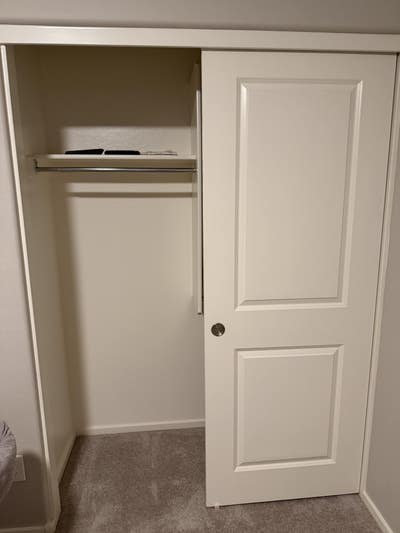 Room for Rent Main Photo