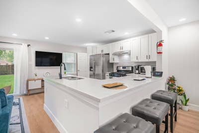  MoveIn Ready 4BR Home in South Acres | Fully Equi Main Photo