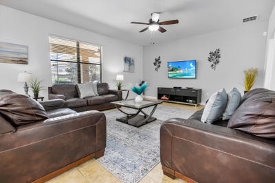  ChampionsGate Private Bed & Bath + TV + Mini Frid Main Photo