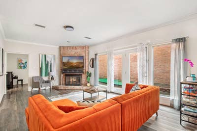 Modern & Spacious Home in North Houston Main Photo