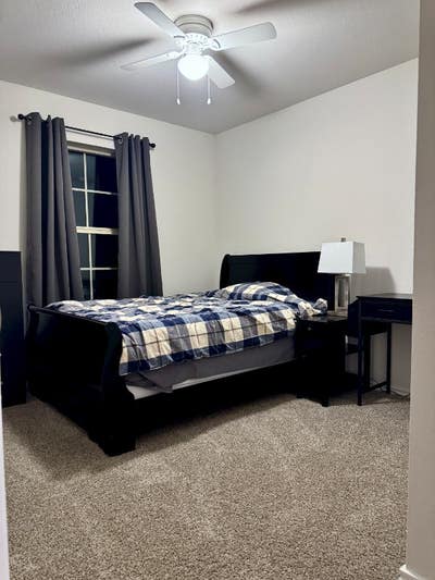 Room Rental_BRShared BathEnnisTX Main Photo