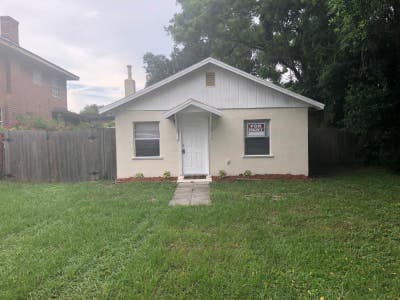 1 Bedroom 1 Bath House_Big Backyard Main Photo