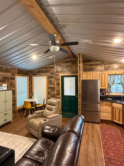 Country Cabin in the Hill Country Main Photo