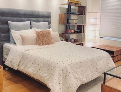 Luxury furnished 1 bed  2 baths condo unit for ren Main Photo
