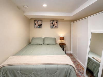 Private Basement Room for Rent in Foxcroft Heights Main Photo